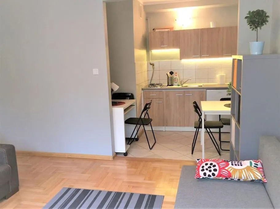 57 Lobzowska Bright Apartment Krakow Poland